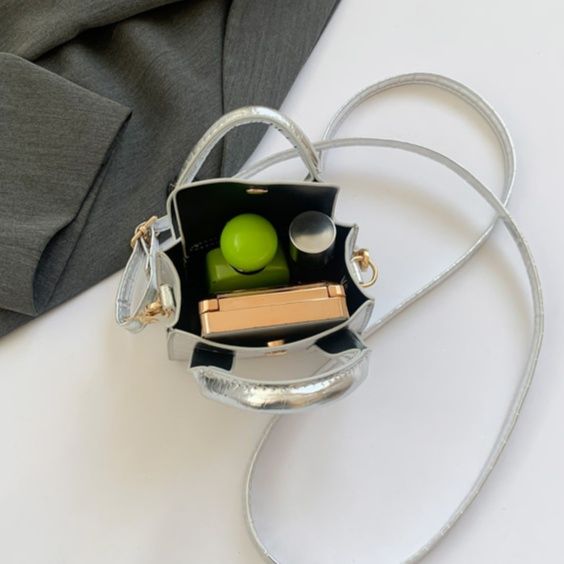 ミニバッグ クロコ型押しハンドル付き二層式ミニバッグ