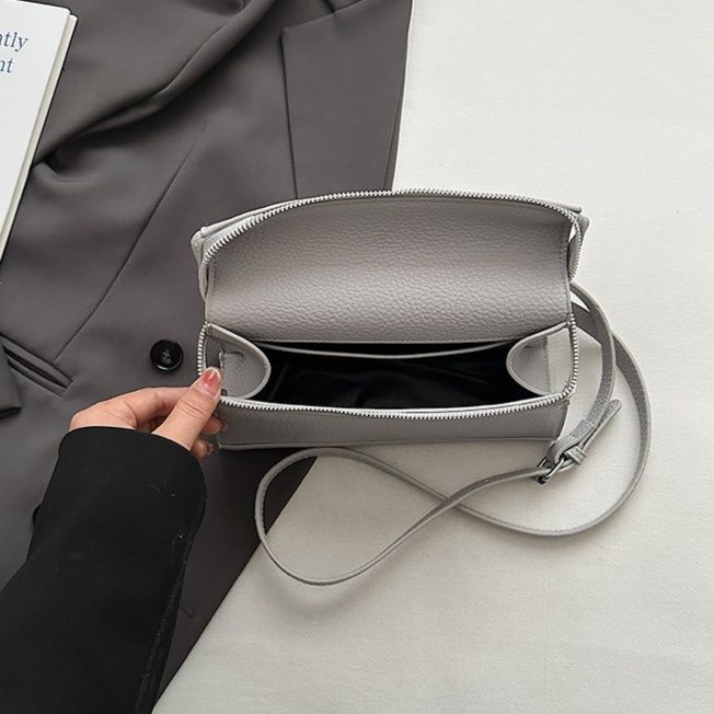 ミニバッグ 型押し加工ハンドルレザー調スクエアミニバッグ