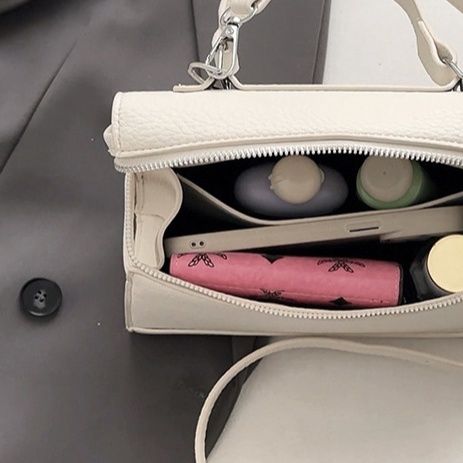 ミニバッグ 型押し加工ハンドルレザー調スクエアミニバッグ