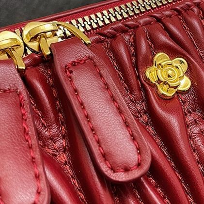 ミニバッグ ギャザーデザイン金具付きハンドルミニバッグ