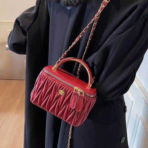 ミニバッグ ギャザーデザイン金具付きハンドルミニバッグ