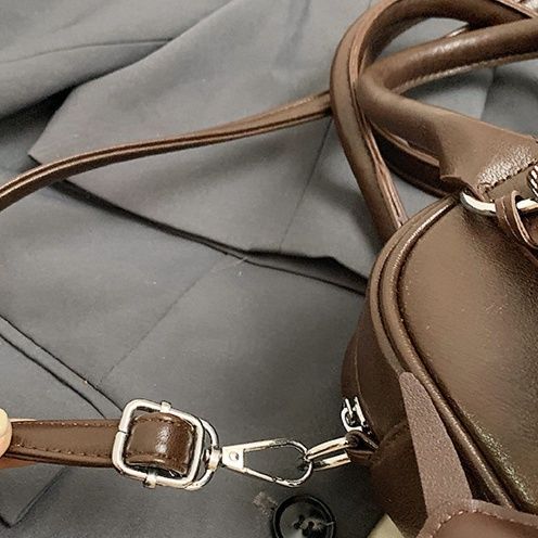 ミニバッグ 上品なラウンドフォルム二層式ミニボストンバッグ