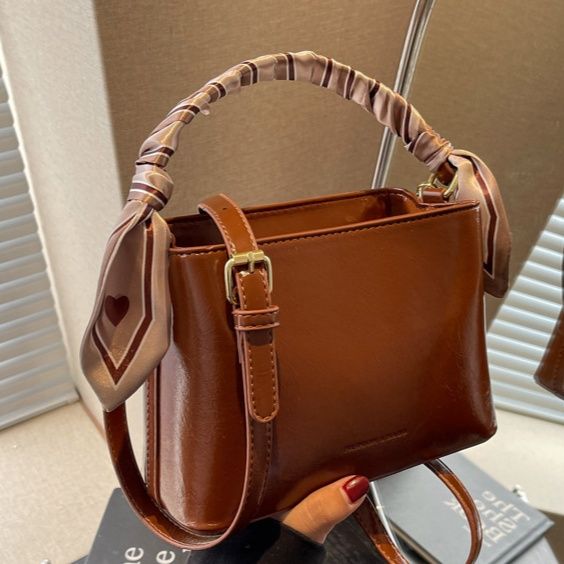 ミニバッグ ギャザーハンドル2way仕様ミニバッグ