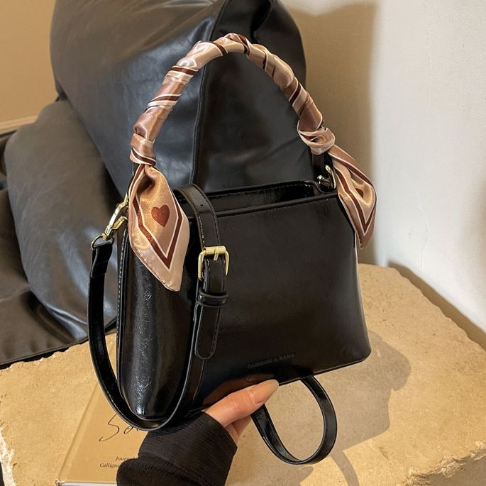 ミニバッグ ギャザーハンドル2way仕様ミニバッグ