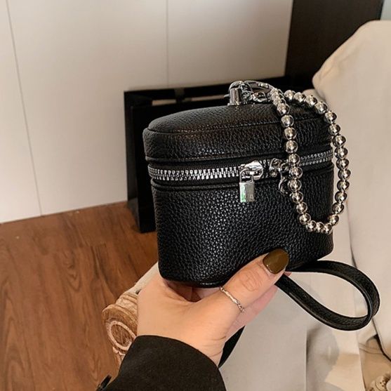 円筒型ミニバッグ レディース 斜めがけ 上品チェーン付き