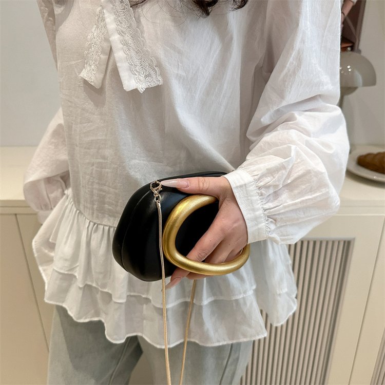 https://fulmo-img-server.com/micobag/4e5a1237-4ba6-4240-9cef-f3c416a9e87b.jpg