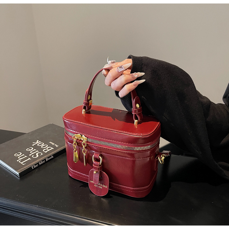 ミニバッグ バニティ型艶感合成皮革二重ファスナーミニバッグ