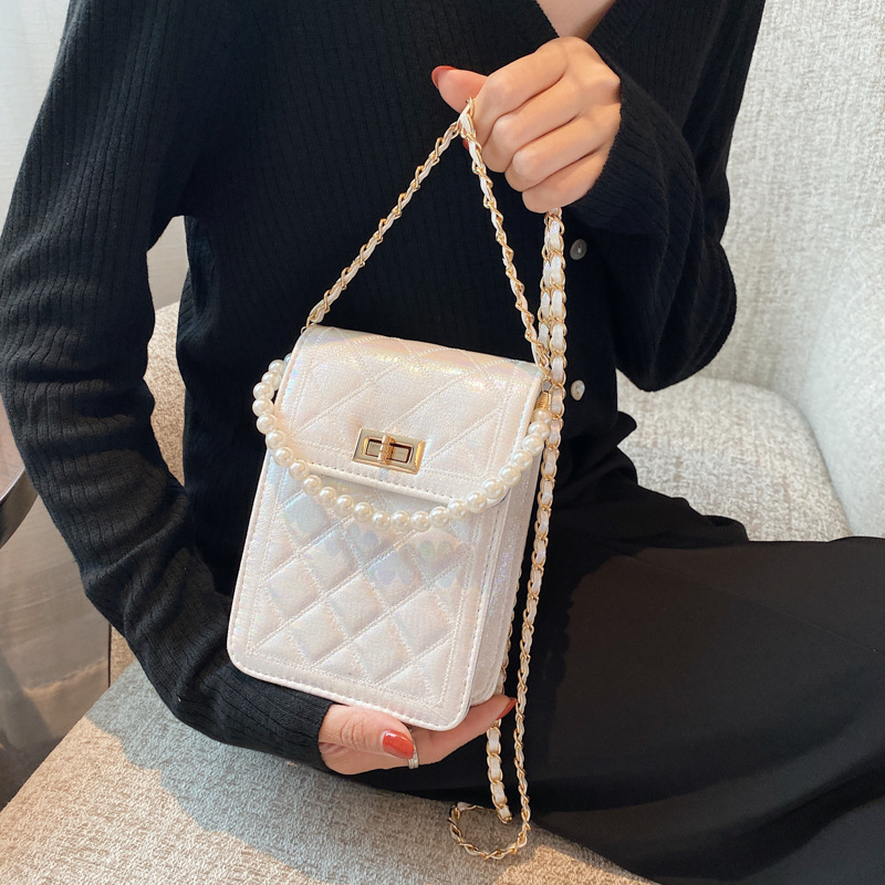 ミニバッグ レディース 韓国風 キルティング 真珠チェーン付き 肩掛け