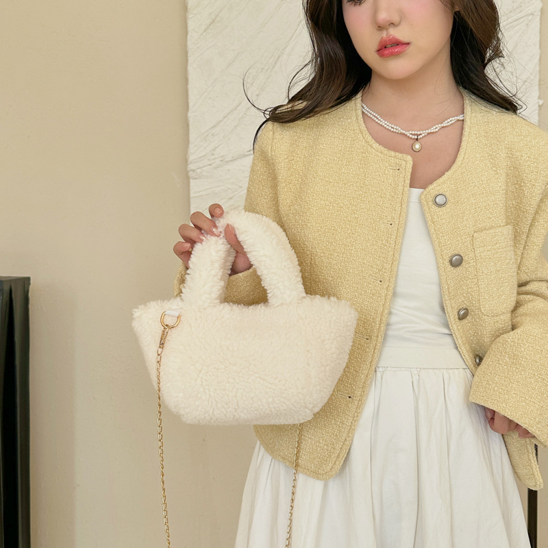 ふわふわ手触り斜めがけミニバッグ秋冬手提げ