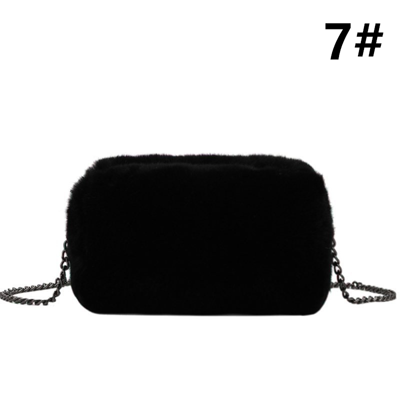 ふわふわエコファーチェーン付きショルダーミニバッグ