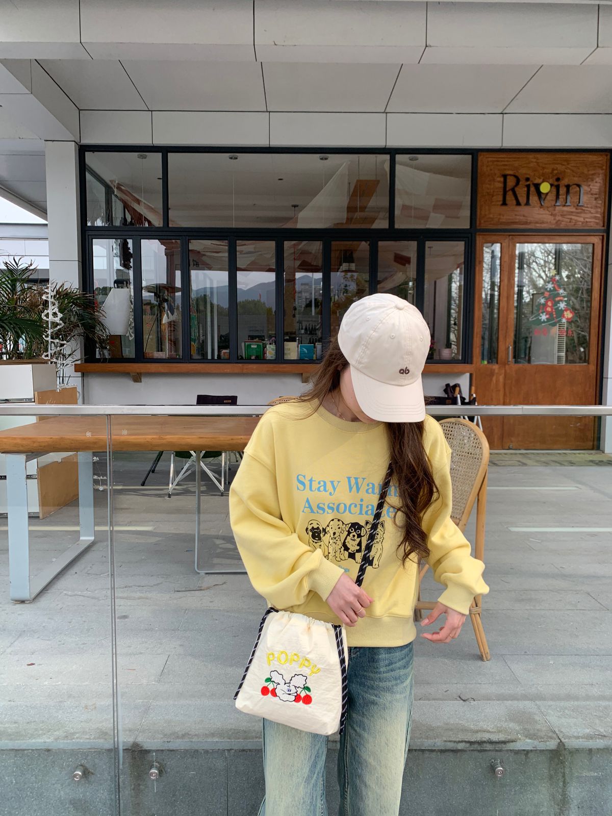 https://fulmo-img-server.com/micobag/b7066b25-5940-4365-b200-e889e1f57355.jpg