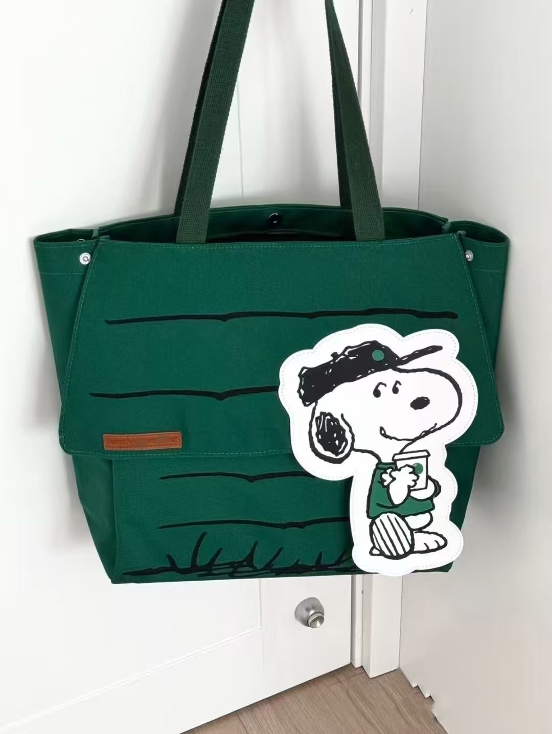 ミニバッグ 犬キャラクター付きフラップミニバッグ