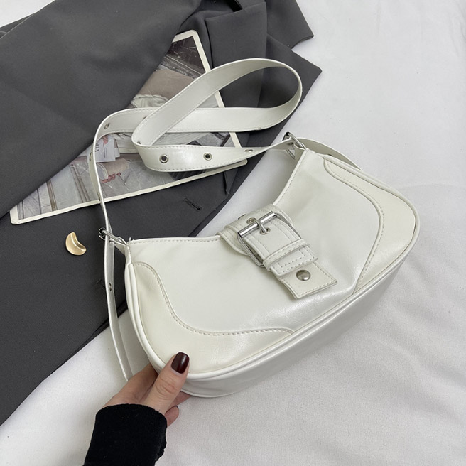 ミニバッグ レディース ミニショルダーバッグ 合成皮革 バックル付き