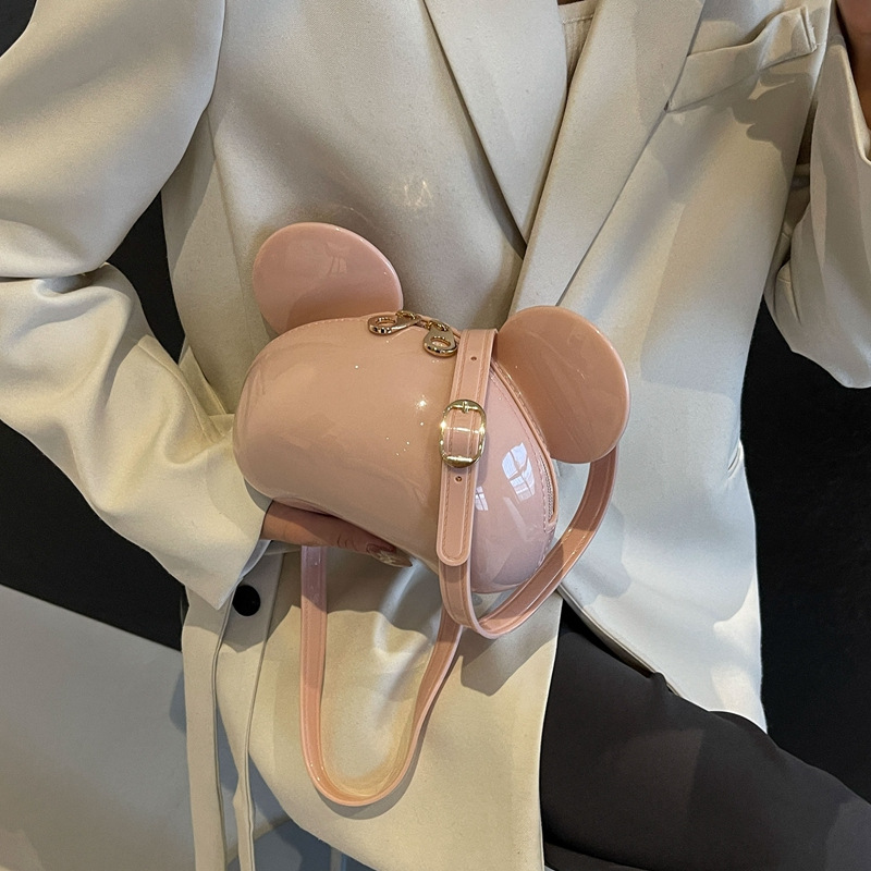 ミニバッグ ねずみ耳光沢ミニショルダーバッグ