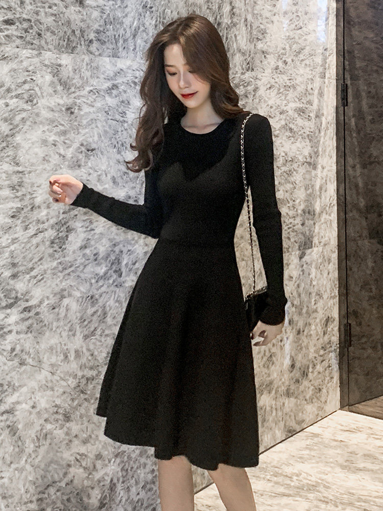 パーティードレス 上品な長袖フィット&フレア膝丈ワンピース