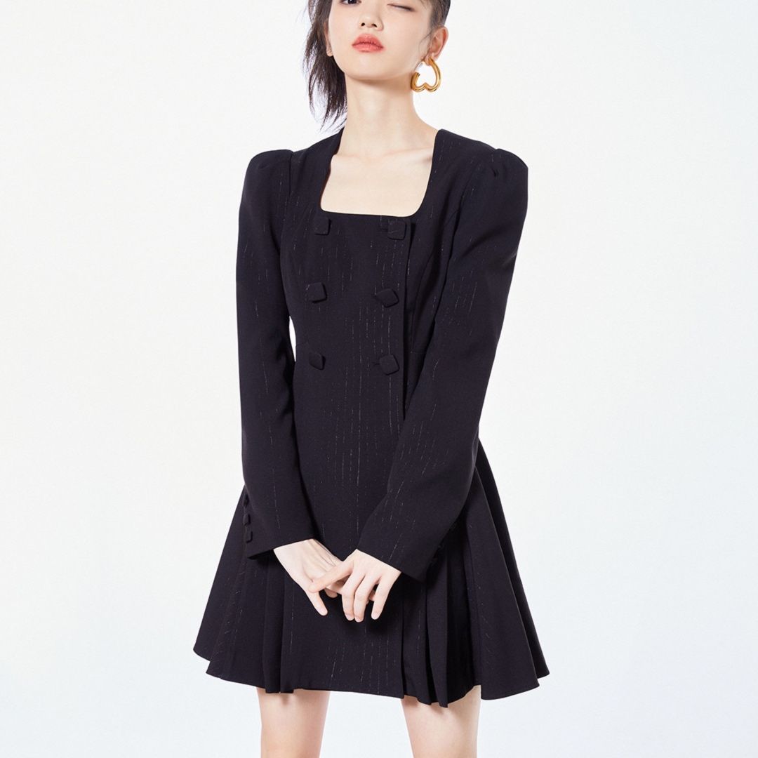 パーティードレス スクエアネック二重ボタンプリーツ裾ワンピース