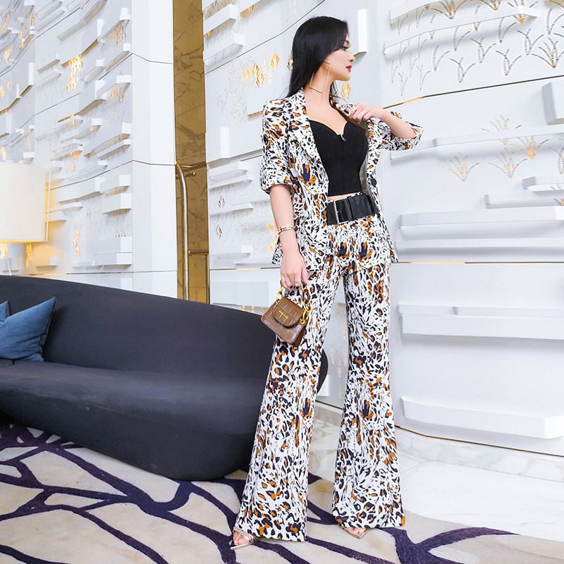 パーティードレス アニマル柄ジャケットフレアパンツセットアップ