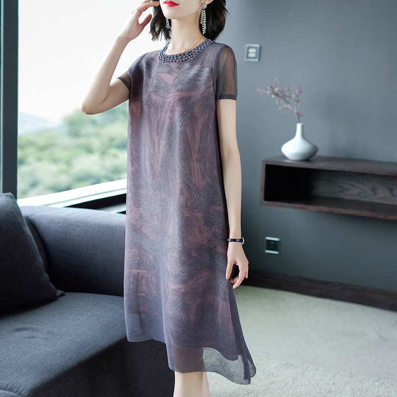 パーティードレス ビジュー装飾ネックライン透け感シフォン重ね膝丈ワンピース