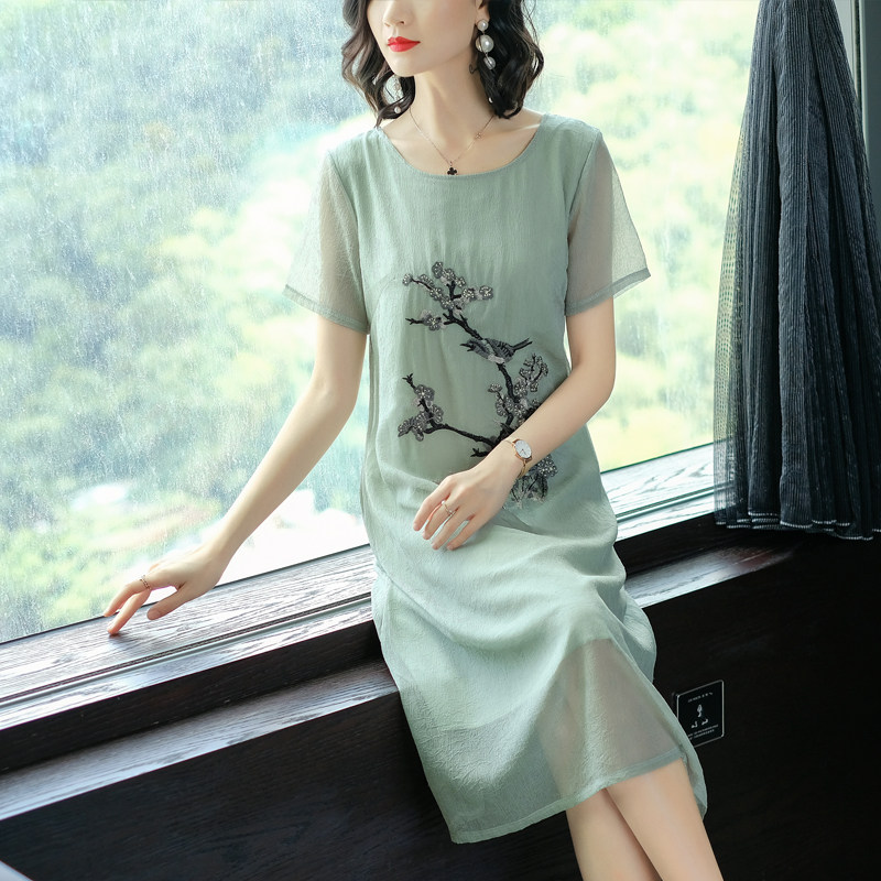 パーティードレス 梅花刺繍入り半袖シフォン膝丈ワンピース