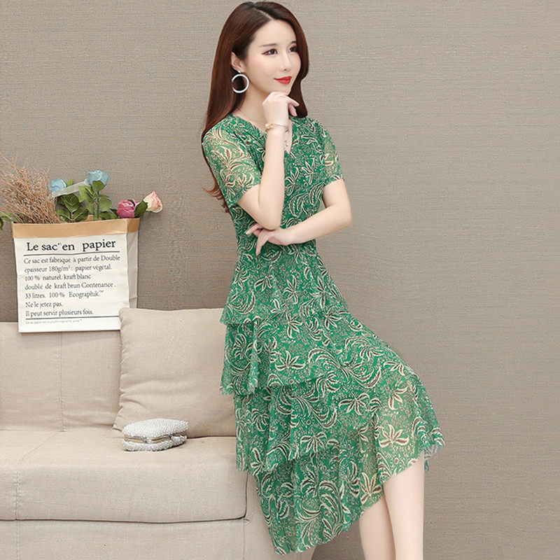 パーティードレス 総刺繍レース半袖ブイネックミディ丈ワンピース