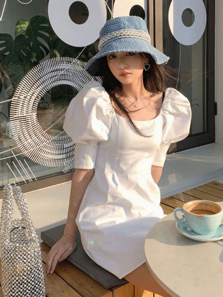 パーティードレス パフスリーブスクエアネックミニ丈ワンピース