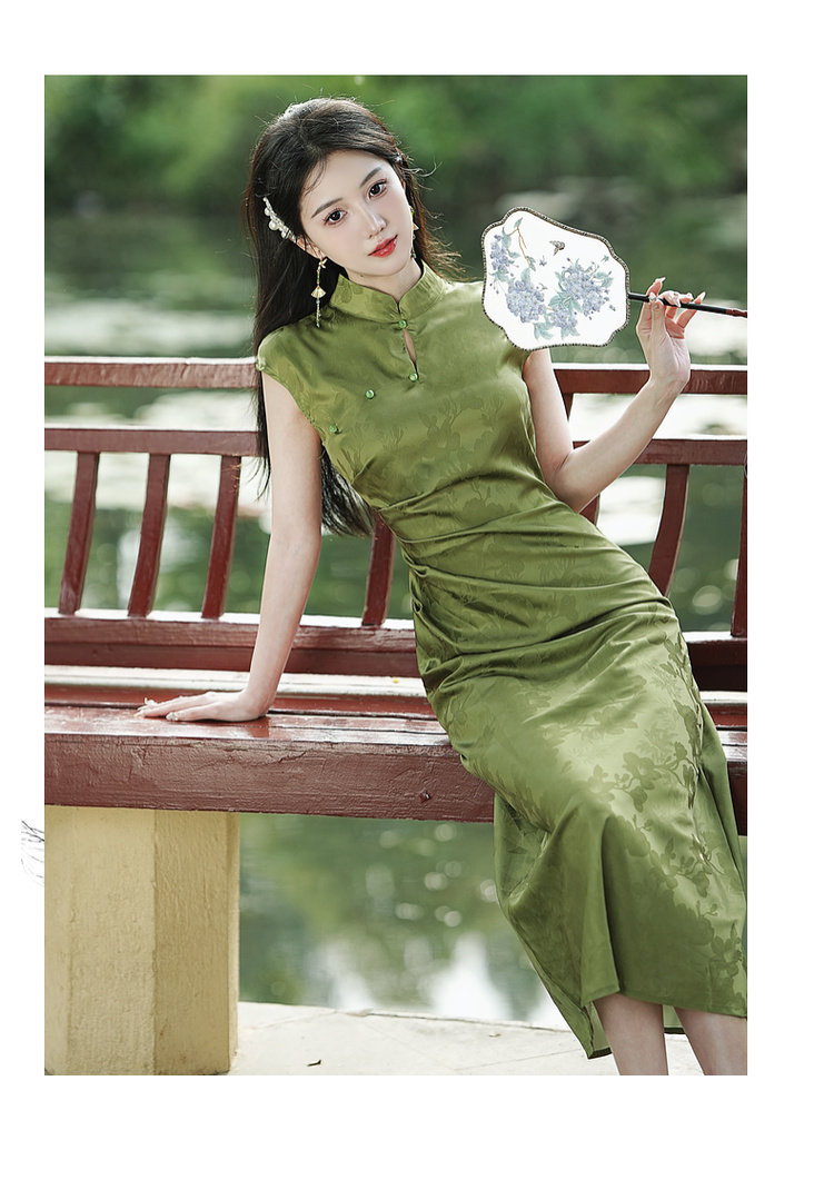 パーティードレス チャイナ風スタンドカラーノースリーブロング丈ワンピース