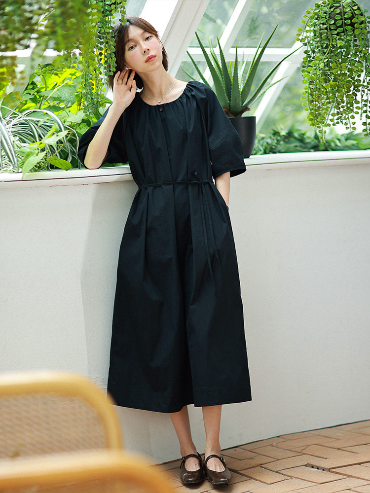 パーティードレス ギャザーネック半袖ウエストリボンミディ丈ワンピース