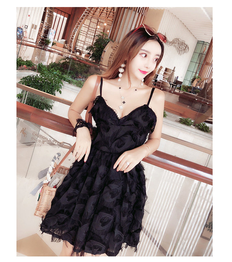 パーティードレス フェザー装飾キャミソール膝丈ワンピース