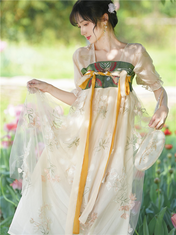 パーティードレス 和風刺繍入りシアーパフスリーブロングワンピース