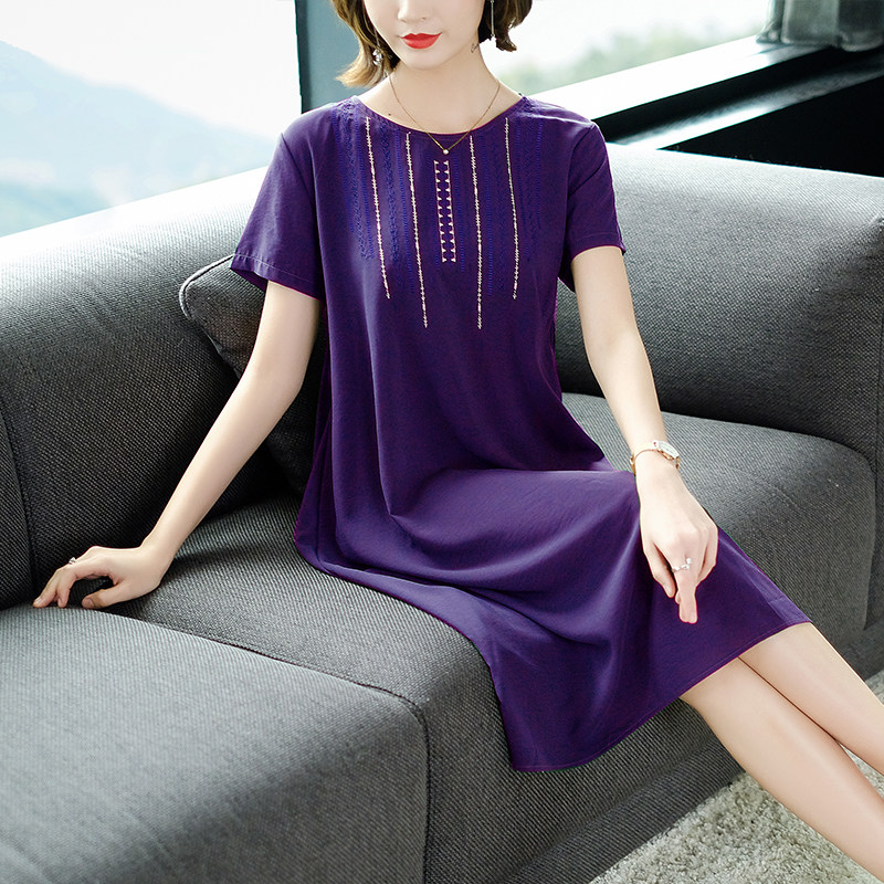 パーティードレス ビジュー刺繍が華やぐ半袖膝丈ワンピース