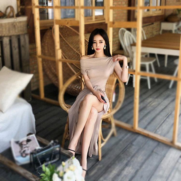 パーティードレス サイドドレープリボン付きタイトシルエットワンピース