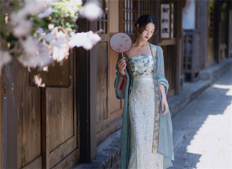 パーティードレス 花柄オーガンジーベアトップロングワンピース