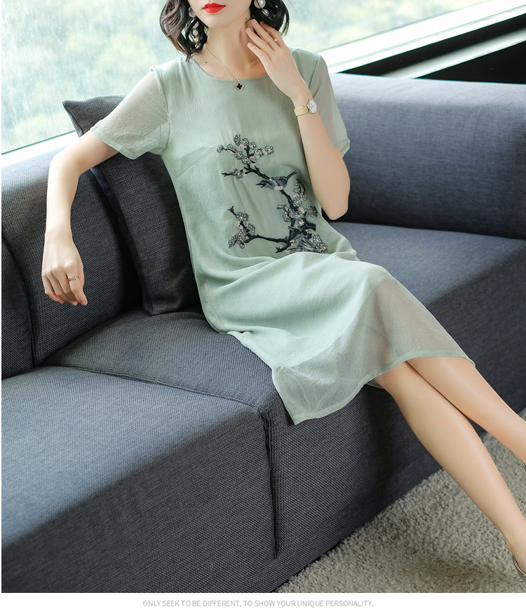 パーティードレス 梅花刺繍入り半袖シフォン膝丈ワンピース