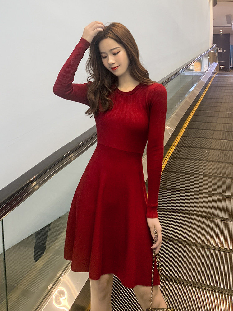 パーティードレス 上品な長袖フィット&フレア膝丈ワンピース