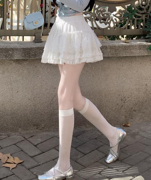 フリル段々 可愛いレース装飾ミニスカート 