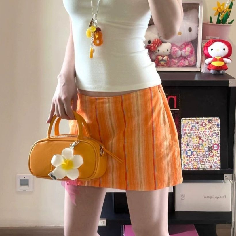 ミニスカート 縦ストライプ柄ミニタイトスカート