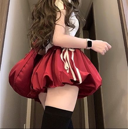 ミニスカート ふんわり膨らむ学園風バルーンスカート