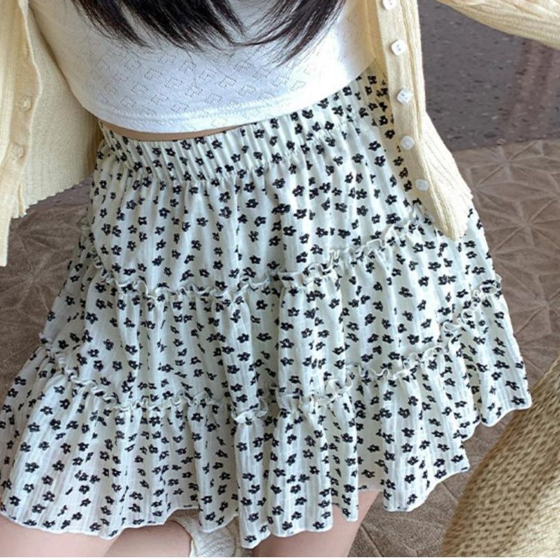 花柄フリルミニスカート