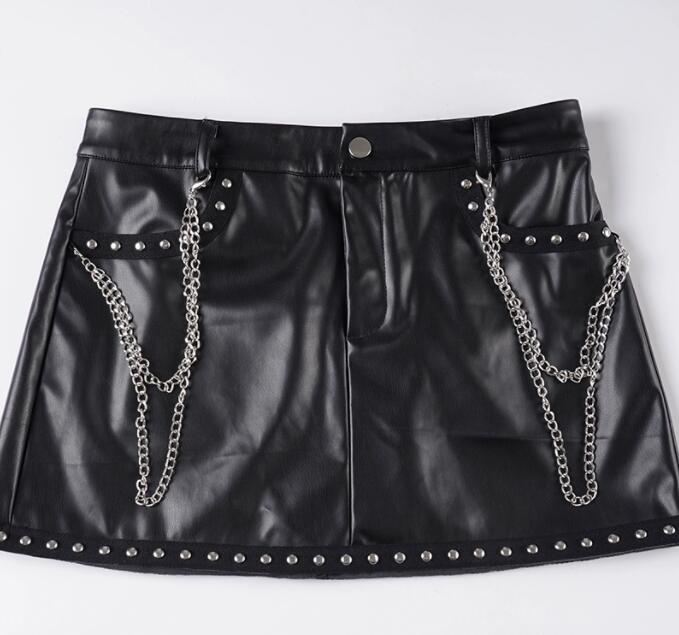 黒革調チェーン付きパンク風タイトミニスカート