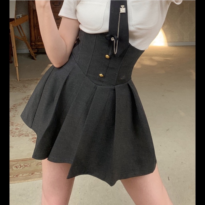 https://fulmo-img-server.com/minisuka-style/28757343-b8fc-49c2-9856-1c91bf1e0bb1.jpg