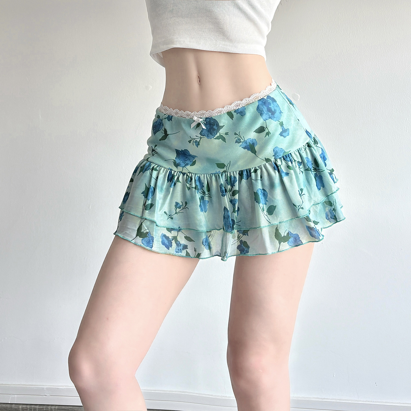ミニスカート 花柄二段フリルミニスカート