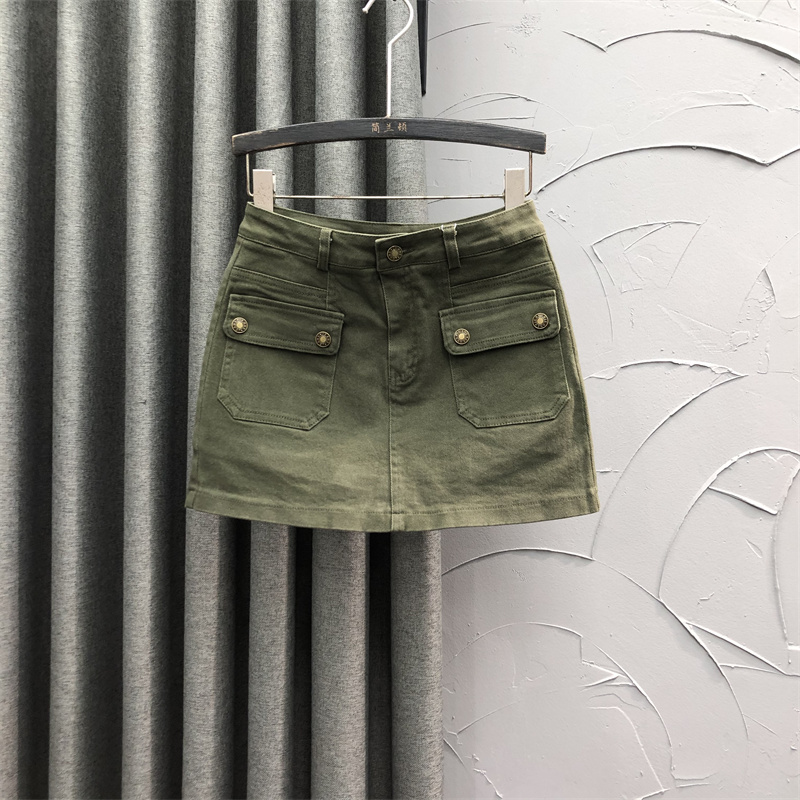 ミニスカート フラップポケット付きミニスカート