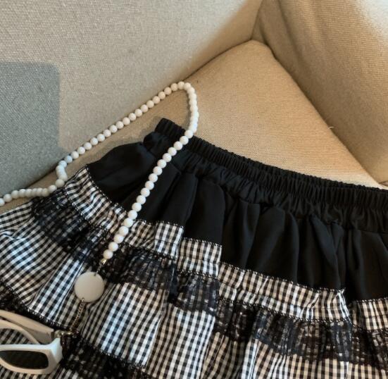 レースパッチワーク段フリルミニスカート