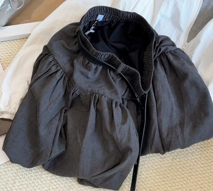 上品バルーンミニスカート ベルト付き二色展開