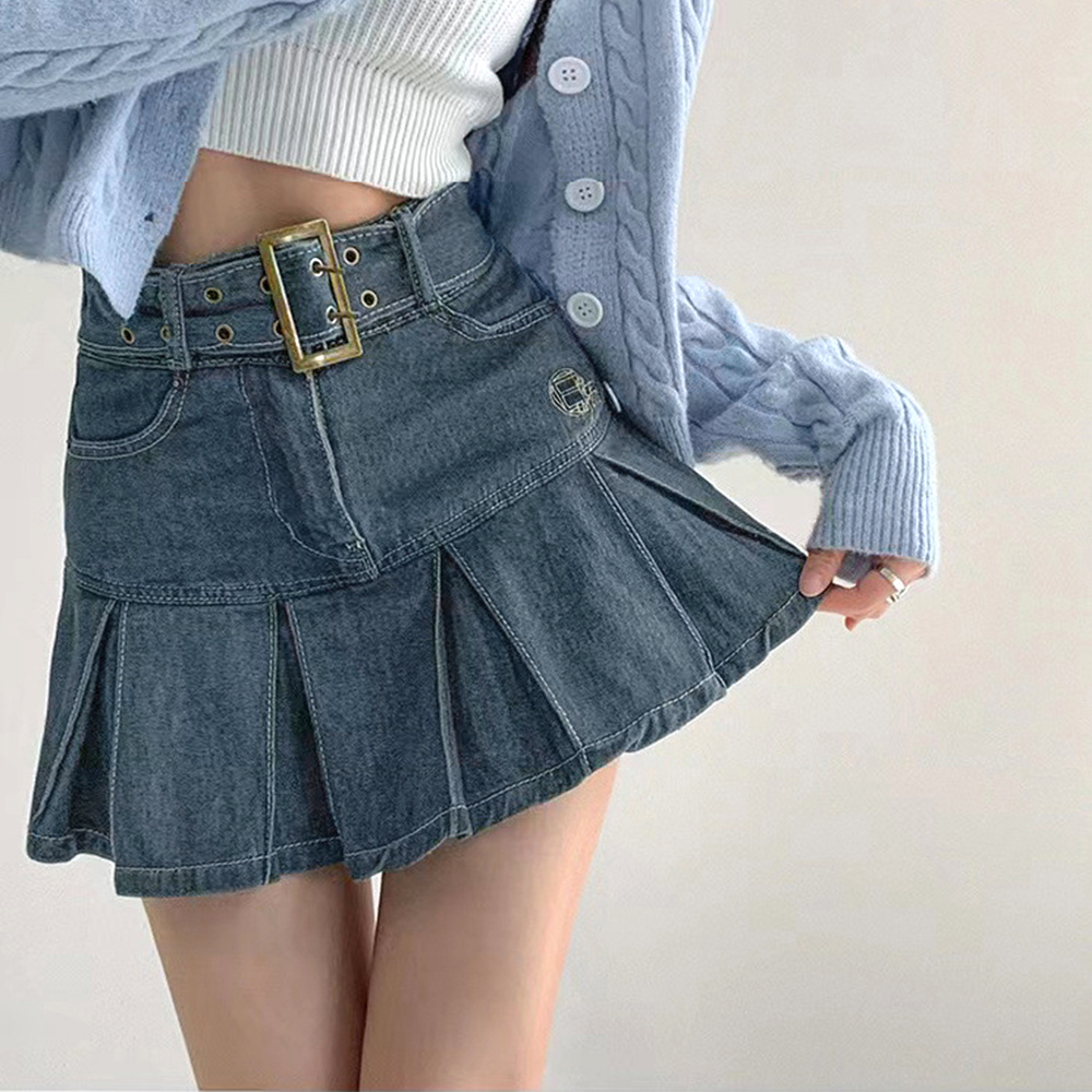 https://fulmo-img-server.com/minisuka-style/6d014b4d-c6ff-4012-ac60-28e58b3d531e.jpg