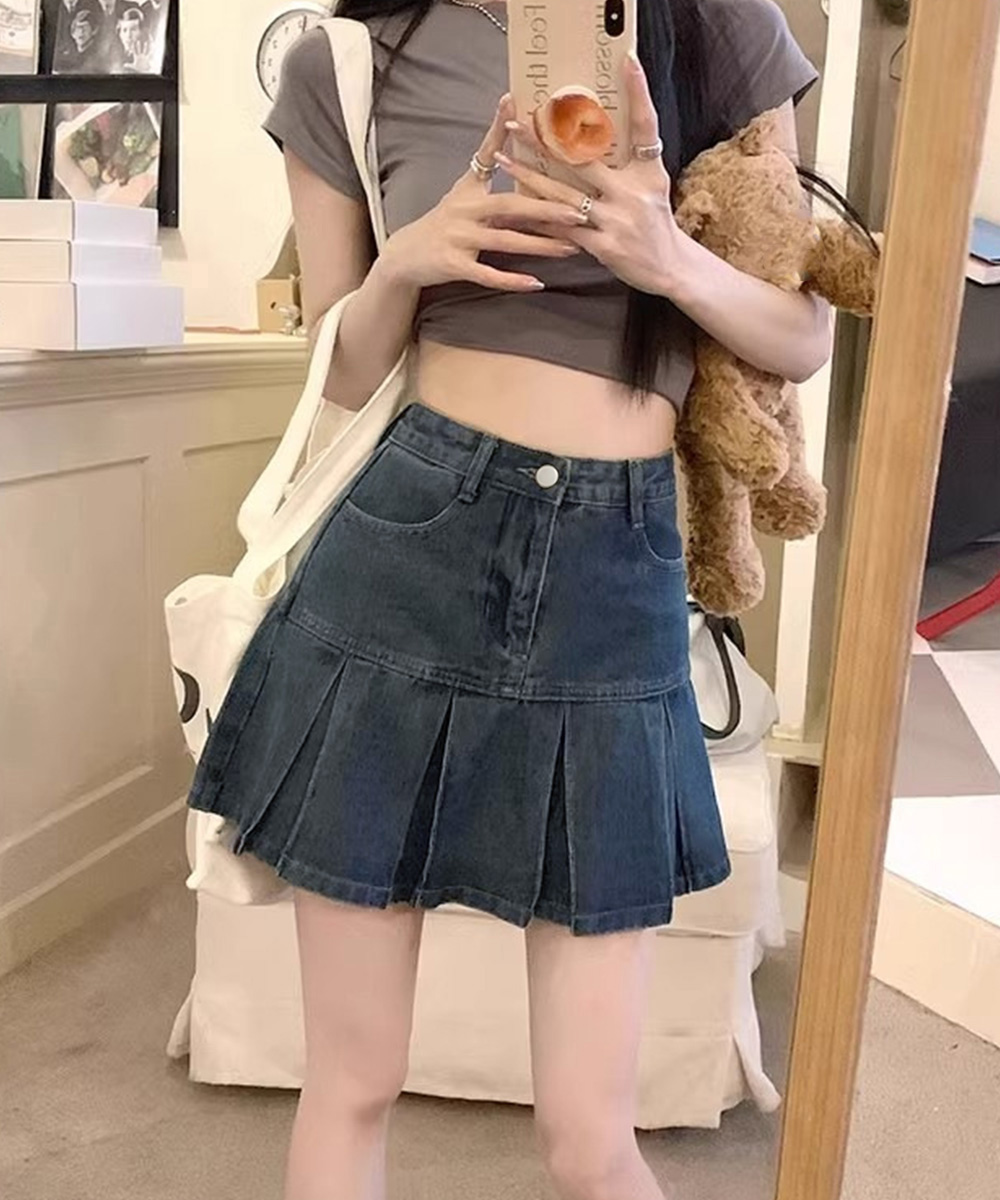 https://fulmo-img-server.com/minisuka-style/70093de1-e1cd-4762-924b-4e458a1bc8de.jpg