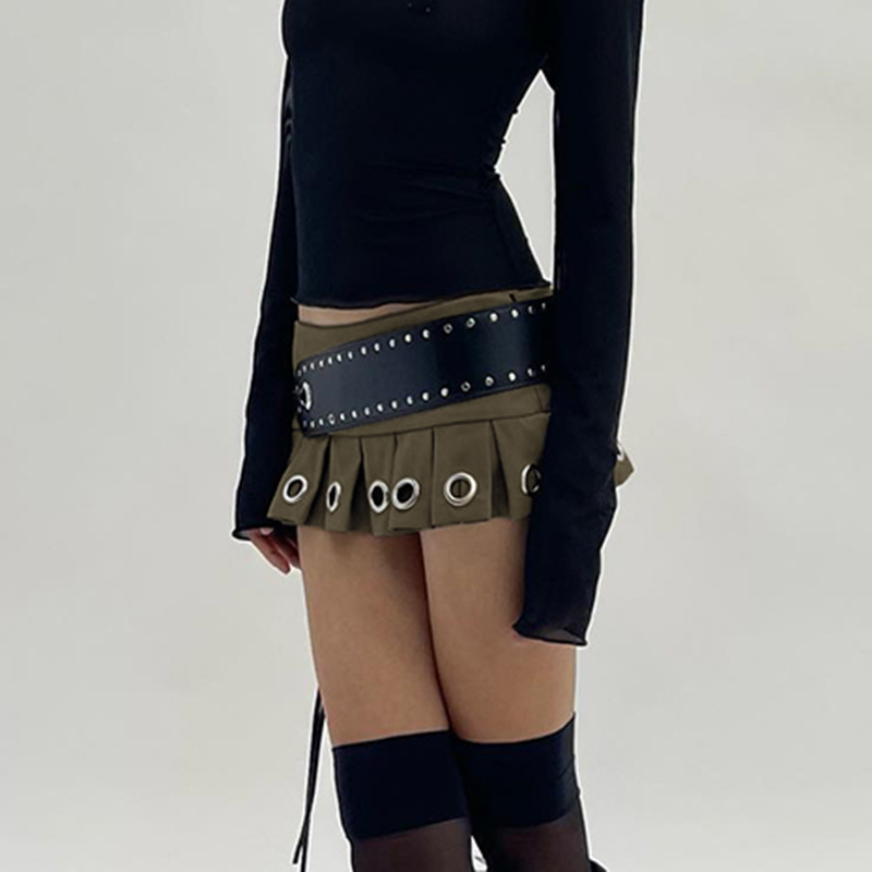 https://fulmo-img-server.com/minisuka-style/a33427a9-c4ba-4907-aad7-b400e2886266.jpg