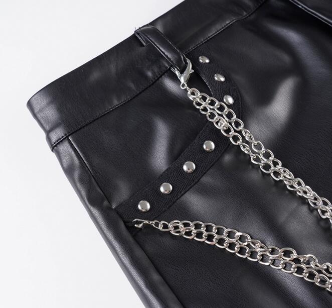 黒革調チェーン付きパンク風タイトミニスカート