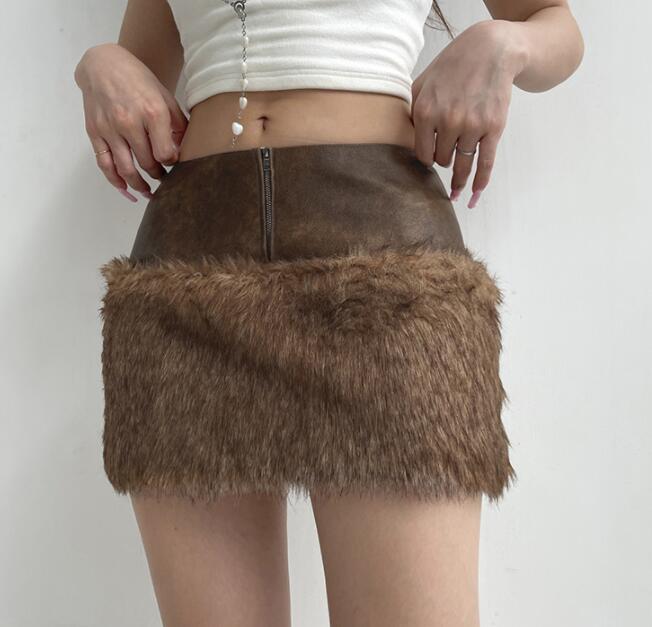 春新作 人造革ファー切替タイトミニスカート