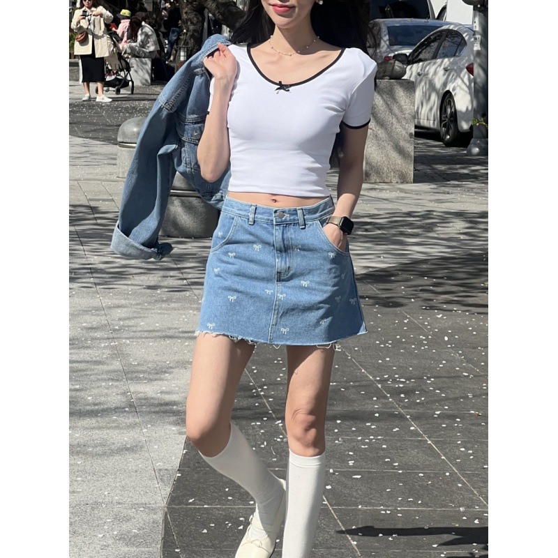 https://fulmo-img-server.com/minisuka-style/c81bdf09-05b2-4c47-90d2-ea41dd8f4908.jpg